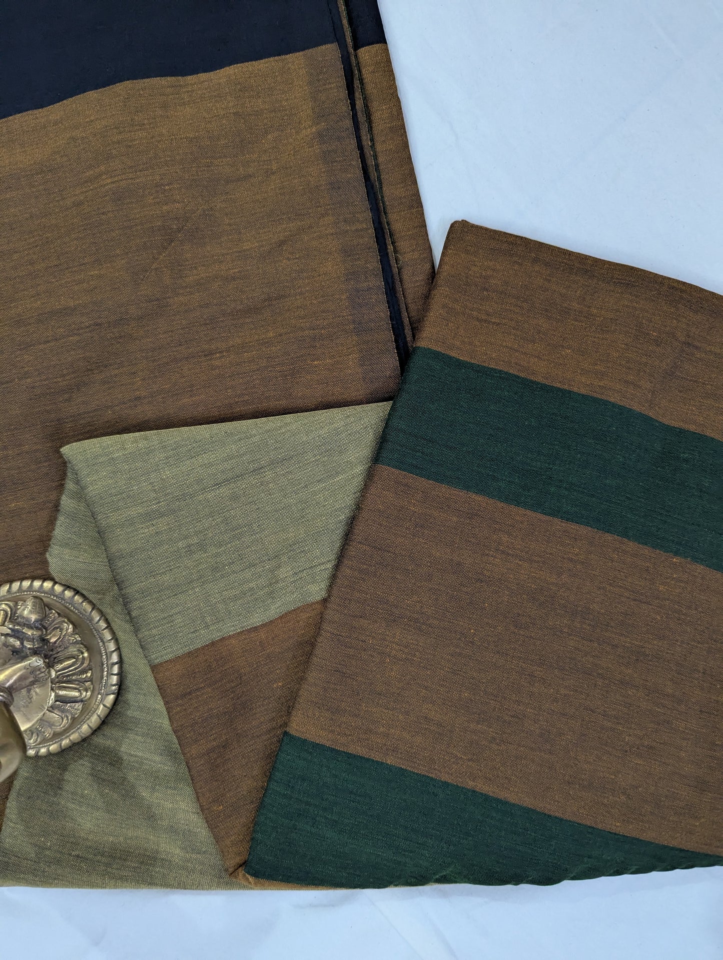 Mithra Collection - Green and Gold