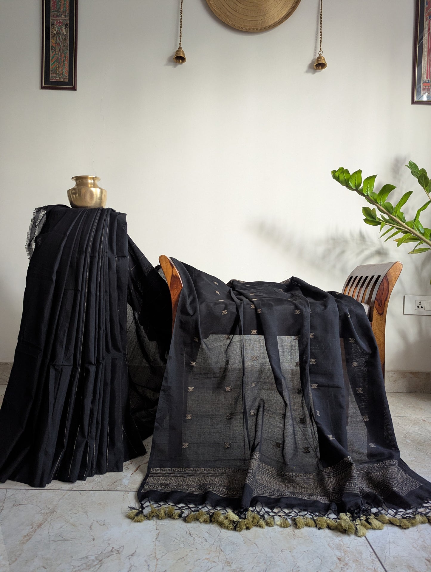 Tara Collection - Black